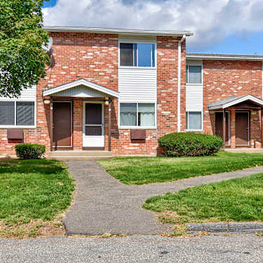 Sleeping Giant Apartments 1238 Hartford Tpke Vernon Rockville Ct Apartments For Rent Rent Com