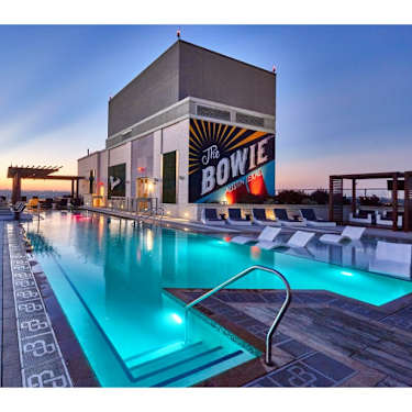 The Bowie 311 Bowie St Austin Tx Apartments For Rent Rent Com
