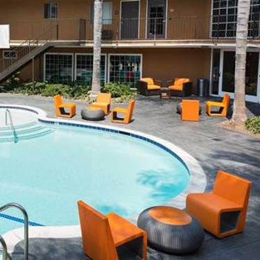 Ava Burbank 401 N Pass Avenue Burbank Ca Apartments For Rent