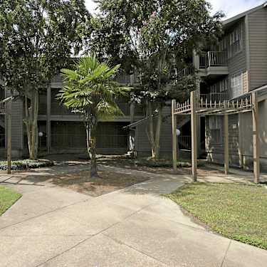 The Advantages 4901 Mcwillie Circle Jackson Ms Apartments For