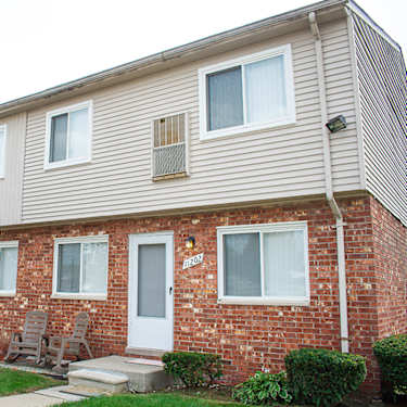 Goddard Court 11208 Goddard Court Taylor Mi Condo For Rent
