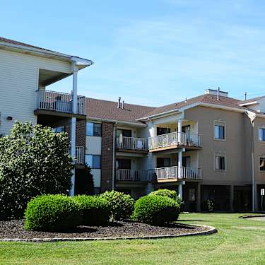 Edison Woods Senior 100 Yelencsics Ct Edison Nj Apartments
