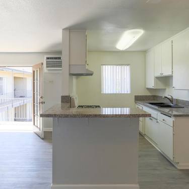 University Gardens 3681 Cranford Ave Riverside Ca Apartments For Rent Rent Com