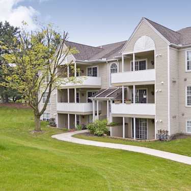 Country Walk 1400 Hillcrest Court Camp Hill Pa Apartments For