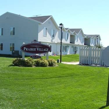 Prairie Village Townhomes 12705 Edgewood Street Becker Mn Apartments For Rent Rent Com