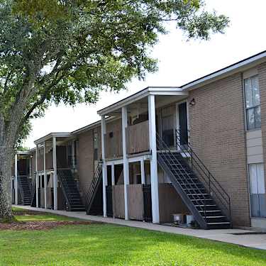 Bayou Oaks Apartment Homes 330 Feu Follet Road Lafayette La Apartments For Rent Rent Com