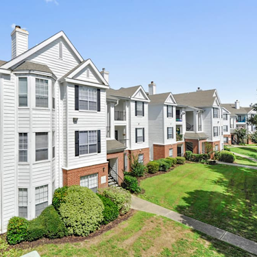Plantation Apartment Homes 2255 Switzer Rd Gulfport Ms Apartments For Rent Rent Com