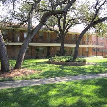 Courtyard Apartments At Cordova 4805 N 9th Ave Pensacola Fl