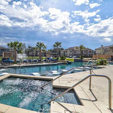 Legacy At Twenty 20 2020 Veterans Blvd Gonzales La Apartments