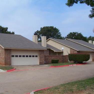 Cedar Garden Townhomes 1100 Red Cedar Lane Arlington Tx