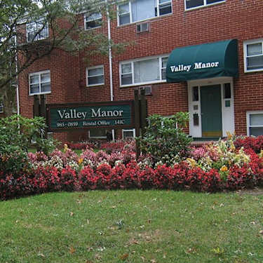 Valley Manor Apartments 131 E Marina Drive Edison Nj