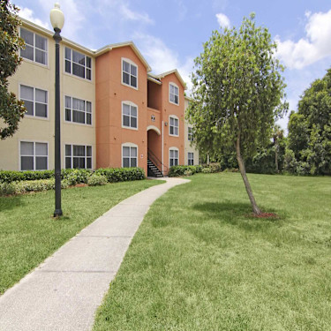 Villas At Lake Smart 4225 Vista Del Lago Drive Winter Haven Fl Apartments For Rent Rent Com