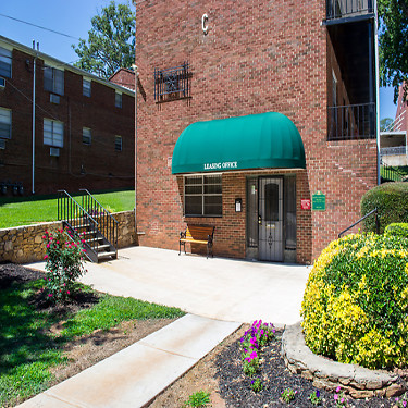 Donnelly Gardens 1295 Donnelly Ave Sw Atlanta Ga Apartments