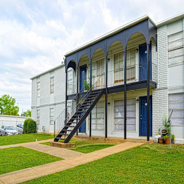 Serenity Apartments At The Park 4900 Plaza Drive Montgomery