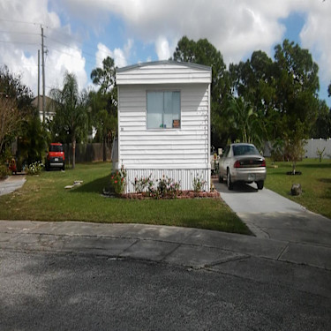 Meadows 1100 Estates Lane Melbourne Fl Houses For Rent Rent Com