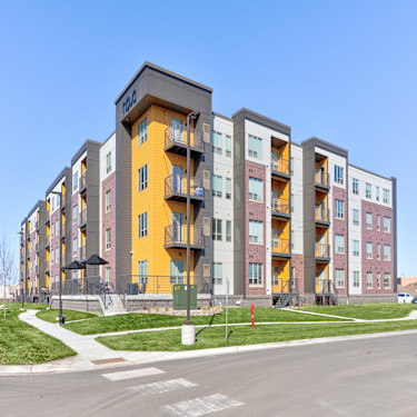 Nova 3200 Northdale Blvd Nw Coon Rapids Mn Apartments For Rent Rent Com