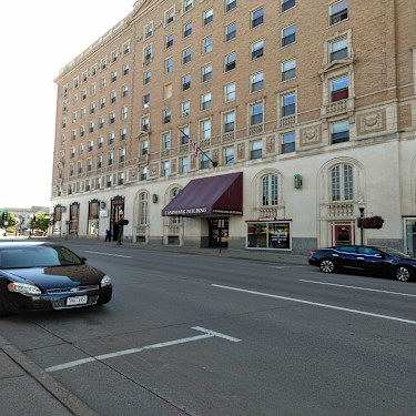 Landmark Apartments 221 Scott St Wausau Wi Apartments For
