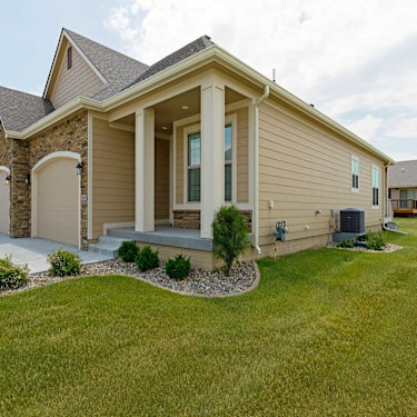 Timberline Ridge Townhomes 2400 Sw Taylor Court Waukee Ia