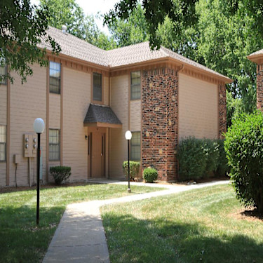 Sunnyside Garden Apartments Duplexes 806 Sunnyside School Road