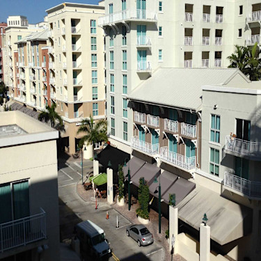 Downtown Dadeland 7280 Sw 90th Street E206 Miami Fl Apartments For Rent Rent Com
