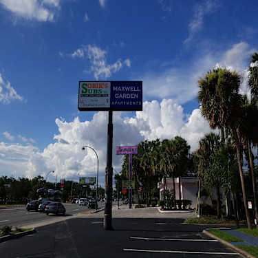 Maxwell Garden Apartments 4049 S Orange Blossom Trl Orlando Fl Apartments For Rent Rent Com