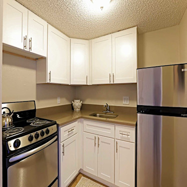 Lakeview Tower 745 Avenue A Sw Winter Haven Fl Apartments For