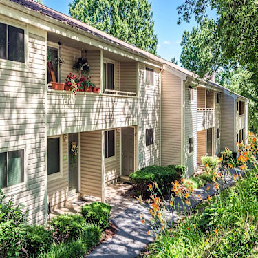 Williamsburg Estates 500 Beacon Drive Harrisburg Pa Apartments For Rent Rent Com