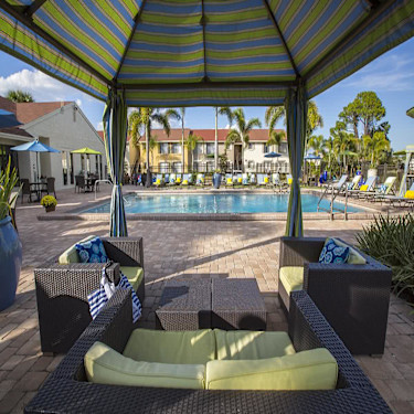 Amber Lakes 4755 N Goldenrod Road Winter Park Fl Apartments For Rent Rent Com