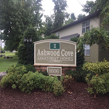 Ashwood Cove Apartments Homes 1606 N Tennessee Blvd