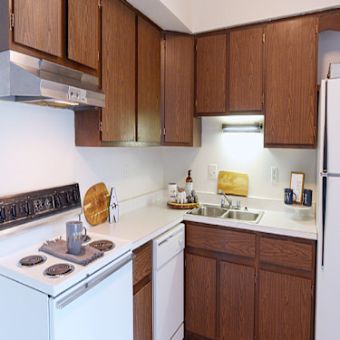 Whitehall Apartments 332 South Kendall Avenue Kalamazoo Mi