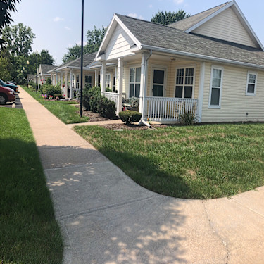 The Waterford 4855 Angola Rd Toledo Oh Apartments For Rent Rent Com