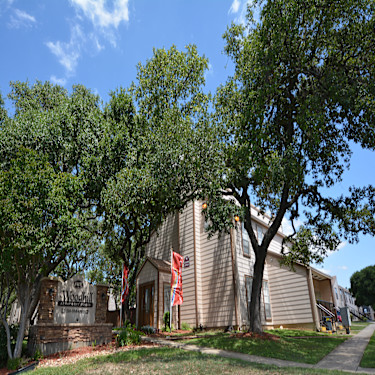 Woodhill 4909 Woodstone Dr San Antonio Tx Apartments For Rent