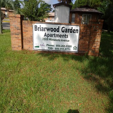 Briarwood Gardens Apartments 2508 Minnesota Ave Lynn Haven Fl