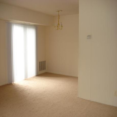 Jefferson Hall 5402 Kenilworth Terrace Suite 7 Riverdale Park Md Apartments For Rent Rent Com