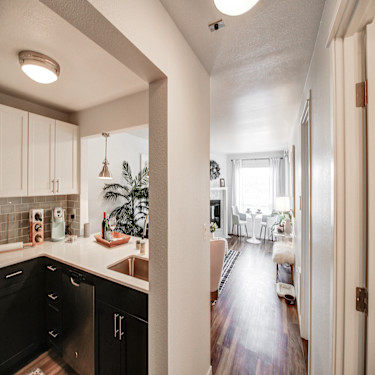The Eden 602 Galer Street Seattle Wa Apartments For Rent