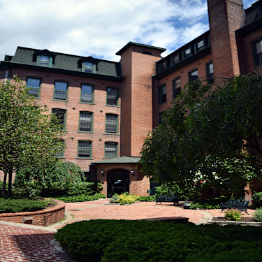 The Corset Factory 21 Ann St Norwalk Ct Apartments For Rent Rent Com