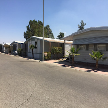 Gold West Luxury Garden Apartments 15252 Seneca Rd Victorville Ca Apartments For Rent Rent Com