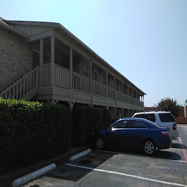 Camelot Apartments 1212 Hampshire Ln Richardson Tx Apartments