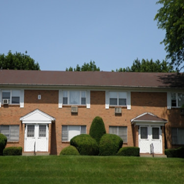 Greenview Gardens 70 Mitchell Rd Hackettstown Nj Apartments For Rent Rent Com