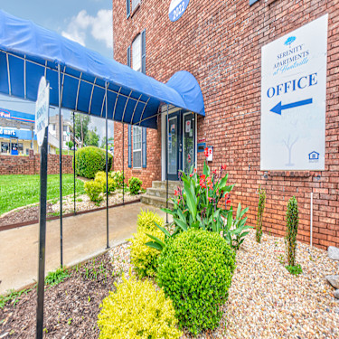 Serenity Apartments At Huntsville 2022 Golf Rd Sw Huntsville Al Apartments For Rent Rent Com