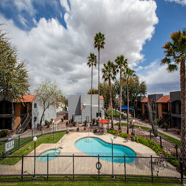 Casa Bella 175 West Valencia Road Tucson Az Apartments For