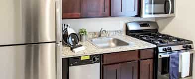 The Larchmont Estates 1233 Cribb Street Toledo Oh Apartments