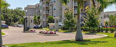 Century Avenues 6720 South Florida Avenue Lakeland Fl Apartments For Rent Rent Com