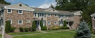 Smithtown Ny Apartments For Rent 158 Apartments Rent Com