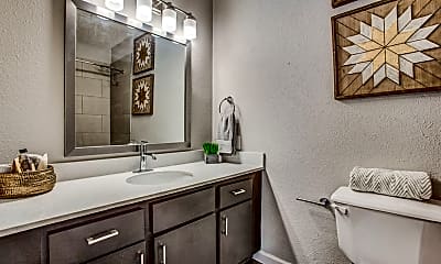 Bathroom, 501 Green Oaks Ct, 2