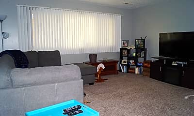 Living Room, Eagles Nest Apartments, 1