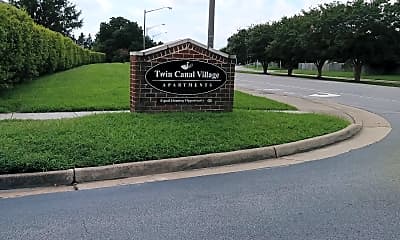 Twin Canal Village, 1