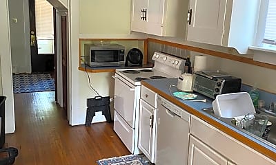 Kitchen, 89 W Seneca St, 1