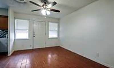 Living Room, 827 W Monterey St #B, 1