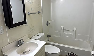Bathroom, 626 E Curry Dr, 2